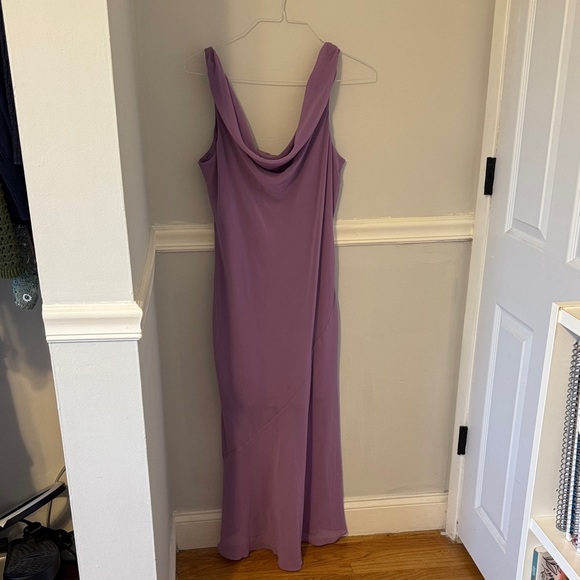 Abercrombie & Fitch Dresses & Skirts - Abercrombie & Fitch Lavender Backless Dress